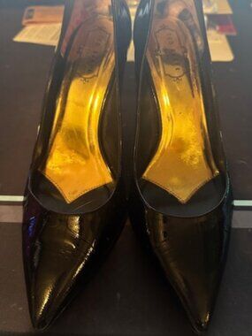 Ted Baker London Black Patent Pointed Toe Pumps EU 40